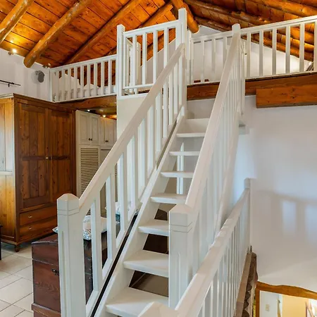 Villa Cellar In Xirosterni Xirostérnion